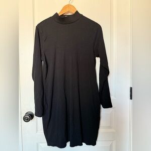 Old Navy Black Long Sleeve Dress